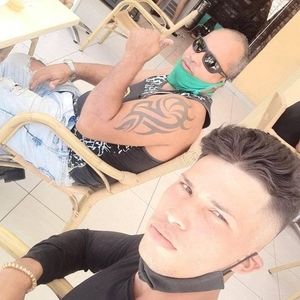 Meet your Posher, Jose antonio